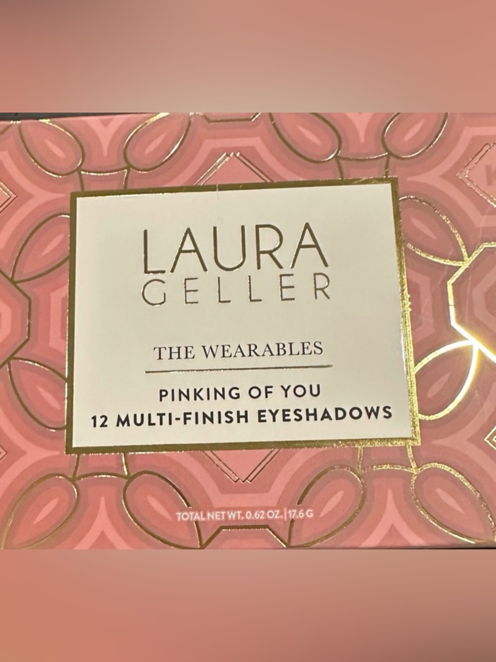 Laura Geller  The Wearables. 12 multi Finish eyeshadows… See pictures.